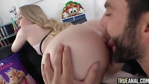 Milf and sexy milf likes to have a arrangements