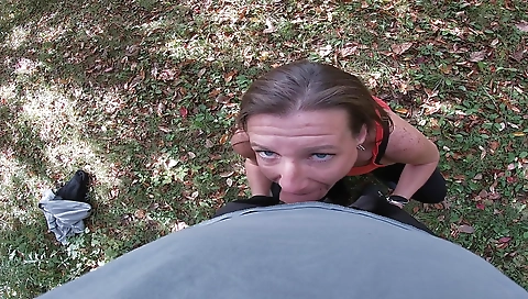 Sexy amateur brunette takeion wormto