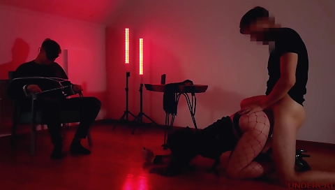 Maidy's first time in bed