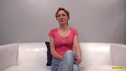 Hawt honey is ready for a wet